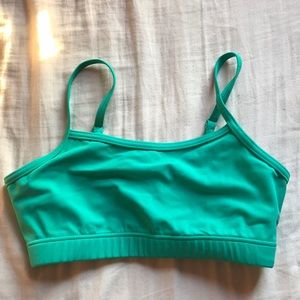 sports bra